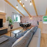Morgan By Rent Istria